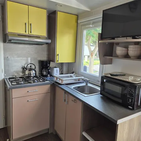 Mobil -home Climatise 6 Personnes Novela *