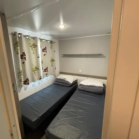Mobile Climatise 6 Personnes Novela Holiday home Port-la-Nouvelle