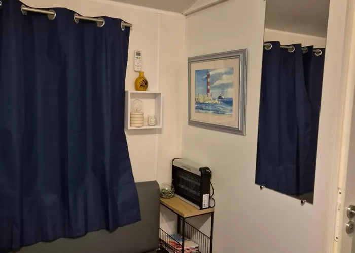 펜션 Mobil-home Climatise 6 Personnes A La Nouvelle *