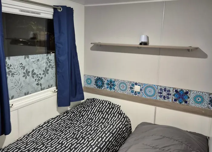 Mobil-home Climatise 6 Personnes A La Nouvelle 펜션 *