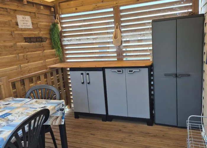Mobil-home Climatise 6 Personnes A La Nouvelle 펜션 포르트라누벨